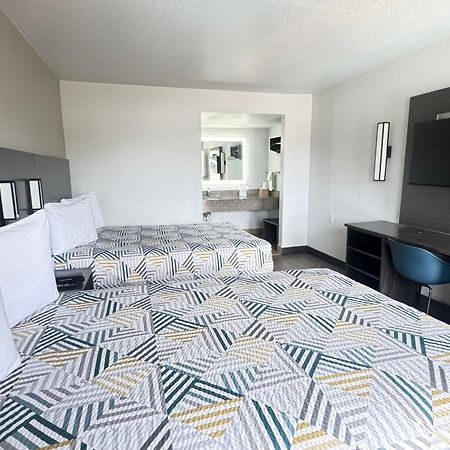 Masters Inn Такер Экстерьер фото