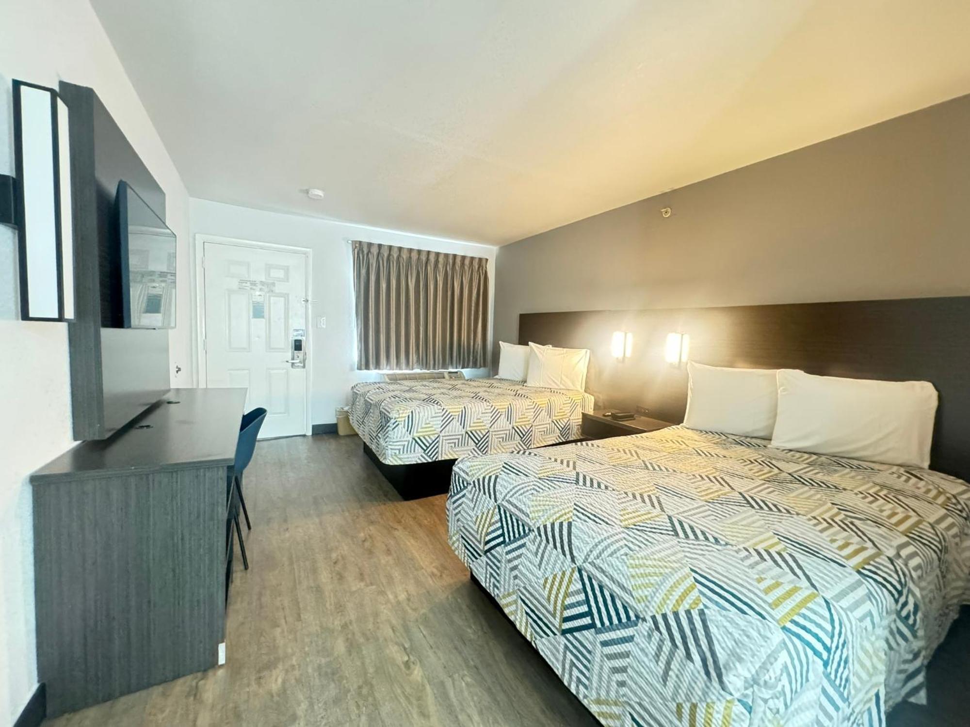 Masters Inn Такер Экстерьер фото